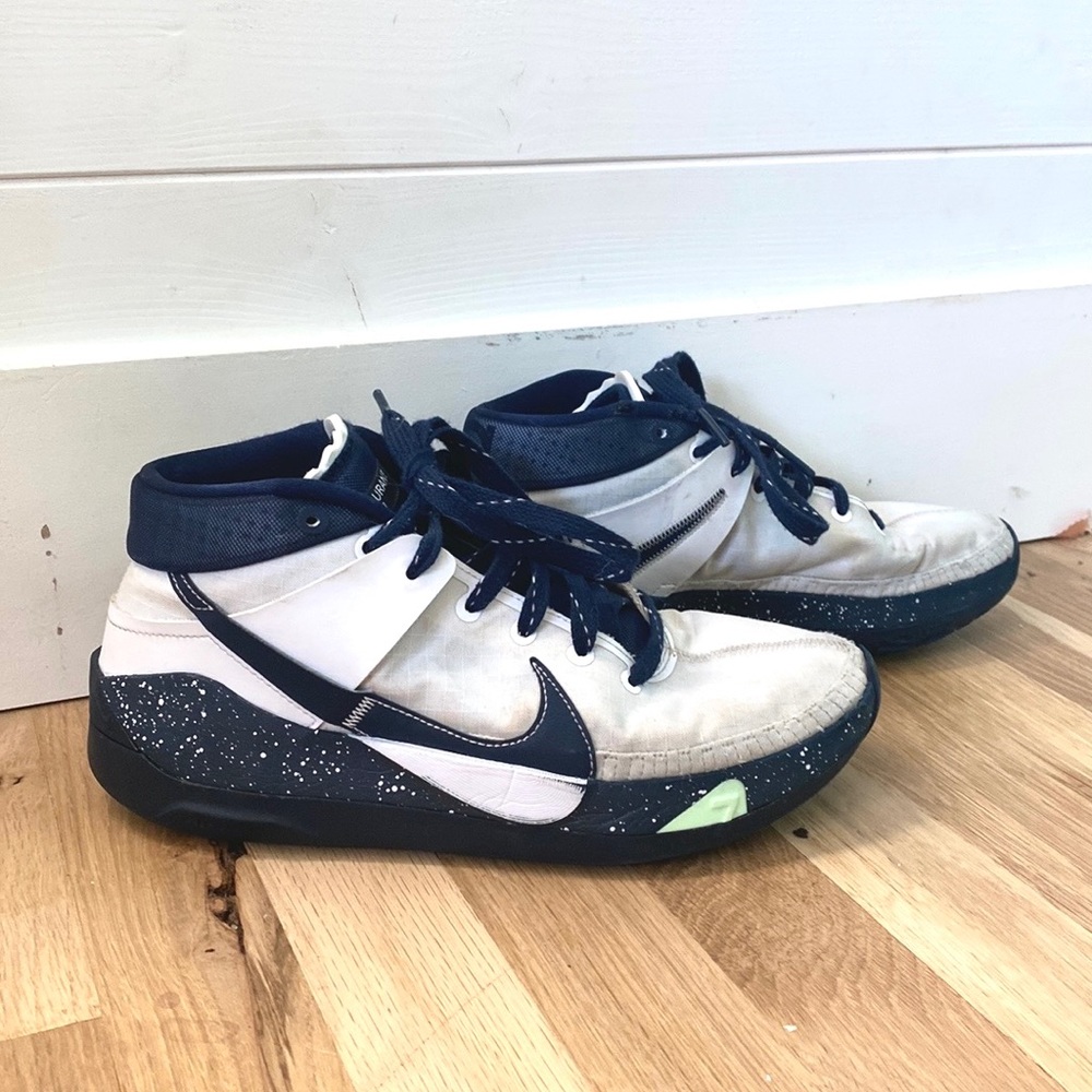 KD 13 TB ‘College Navy’